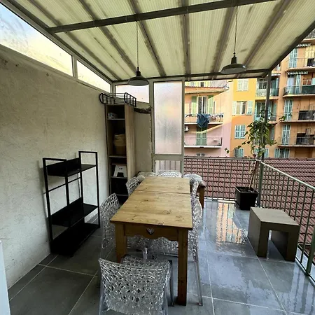 - 2 - Terrasse